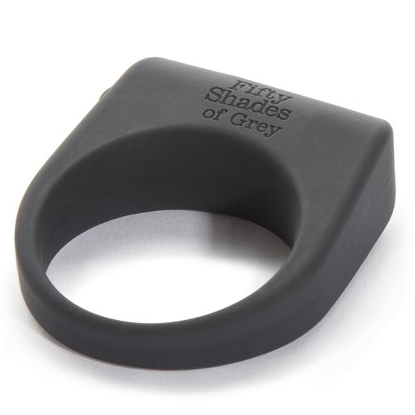 Fifty Shades of Grey – Vibrating Cock Ring Black